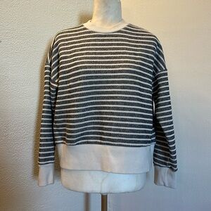 Zara Blue and Cream Stripes Women’s Scoop Neck Sweater Size M